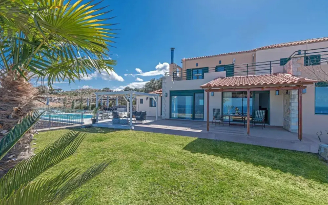 Villa Eagles - With Private Pool