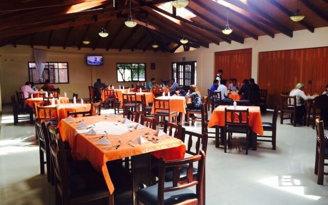 Hosteria El Imperio Real