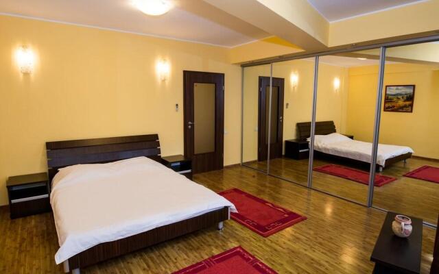Apart holiday Tania Mamaia