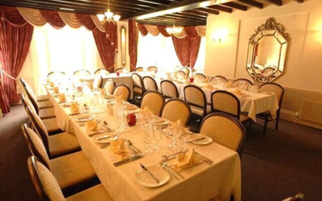 The Newtown House Hotel