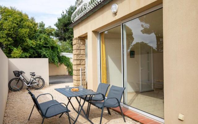 Villa de 200 m2 avec piscine proche du centre-ville