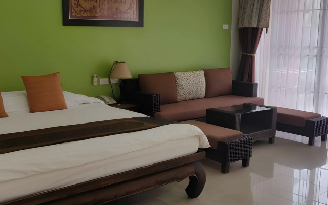 Villa Thongbura