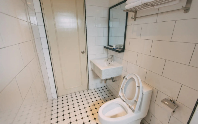 Tasik Villa International Resort