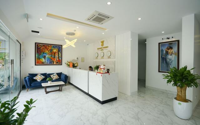 Ha Long Trendy Hotel