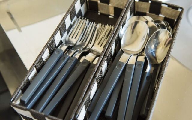 Very House Nippombashi B