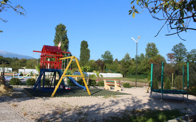 Звандрипш Эко Village