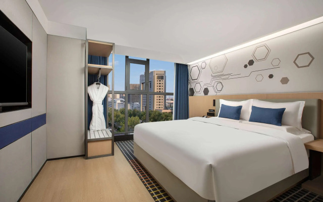 Microtel By Wyndham Handan New Century