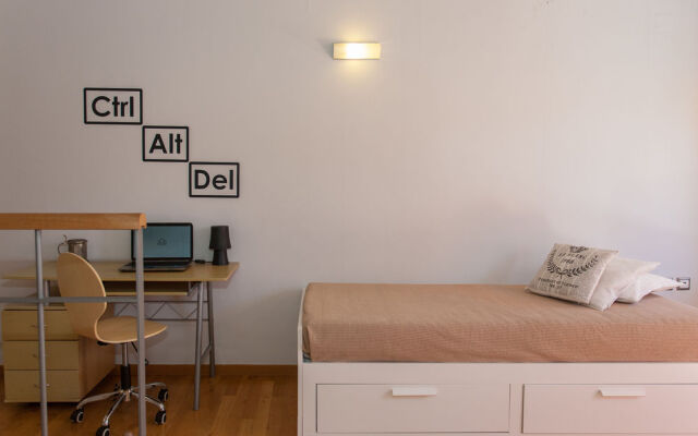 Agora Suites