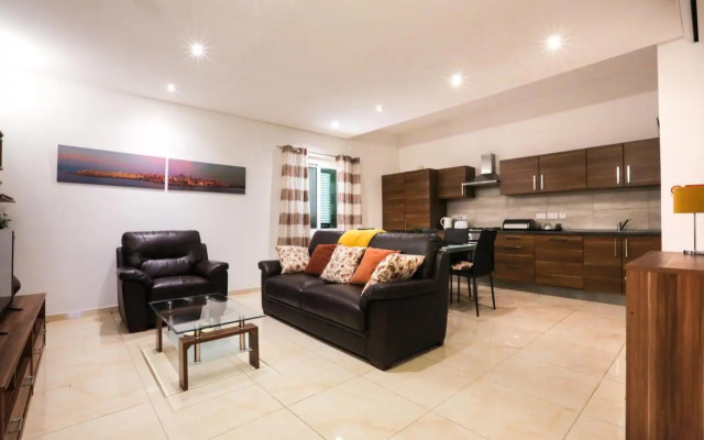 Valletta Triton Apartment