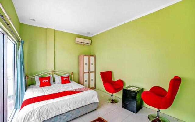 OYO Flagship 90759 Beatrix Apartment