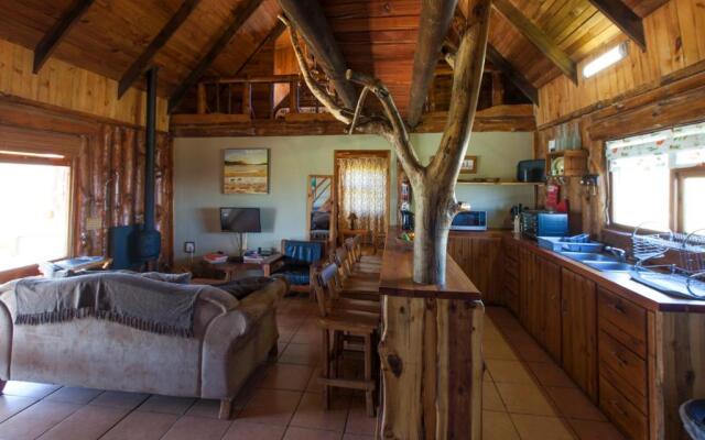 A Log Home at Buffalo Creek
