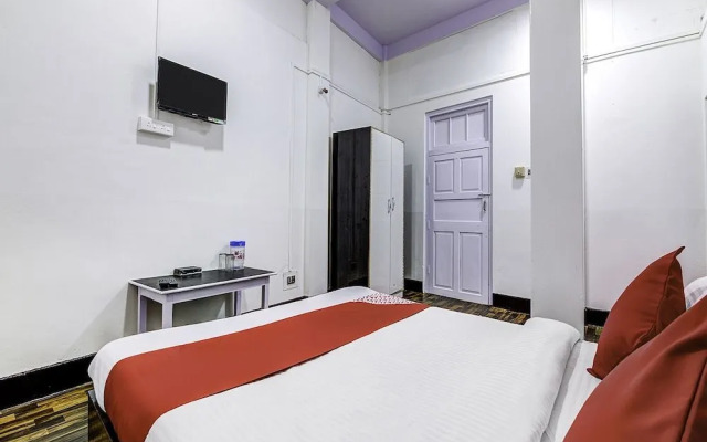 Fine Stay Guest House by OYO Rooms