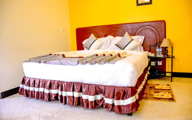 Crest Safari Lodge
