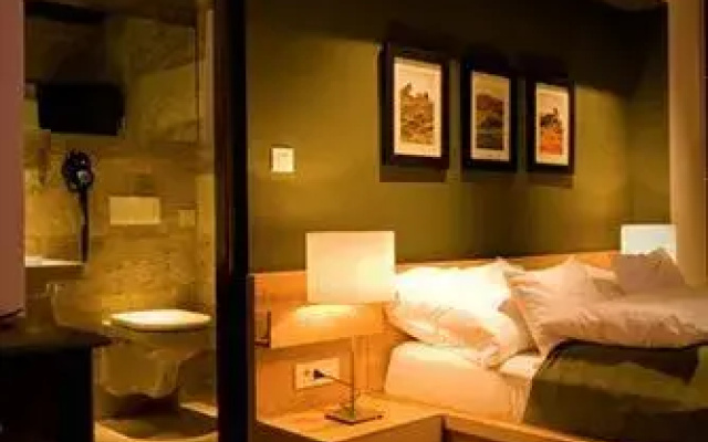 Ivana Apart Hotel