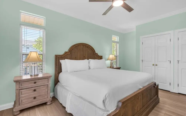 Brzee Bungalow by RealJoy Vacations