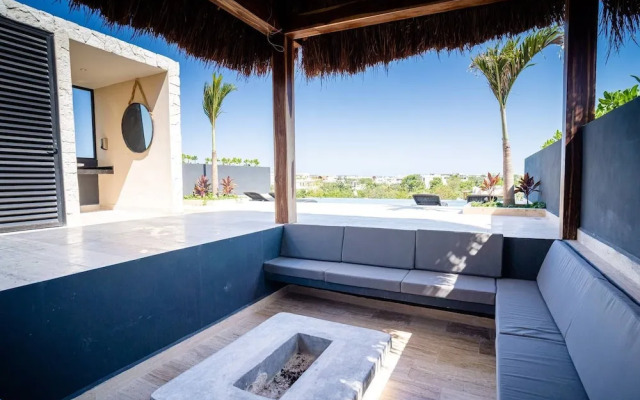 Studio Apt, Great Location, Amazing Rooftop Pool