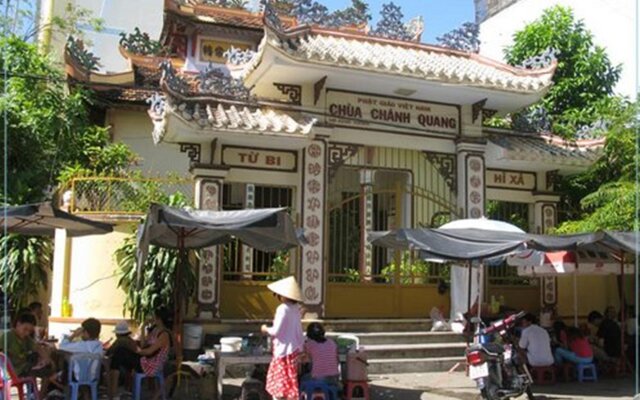 Adam Viet Nam Hotel