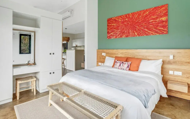 Red Palm Luxury Villas with Private Pools