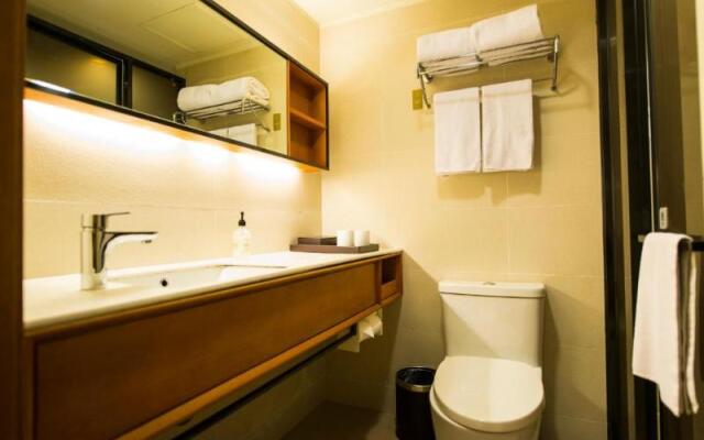 Ji Hotel (Necc Shanghai)