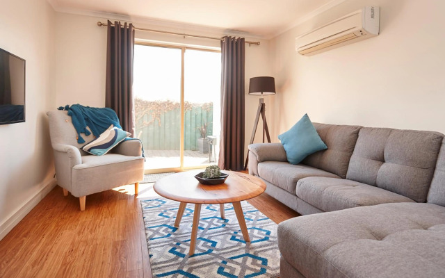 Elphin Motel & Serviced Apartments