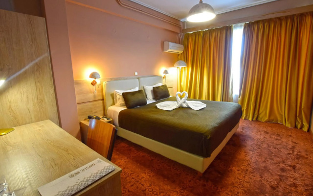 John's Hotel