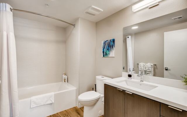 Pacific Beach Luxury Suites by Barsala
