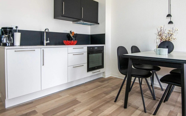 Cozy Apartment in Henne near Beach