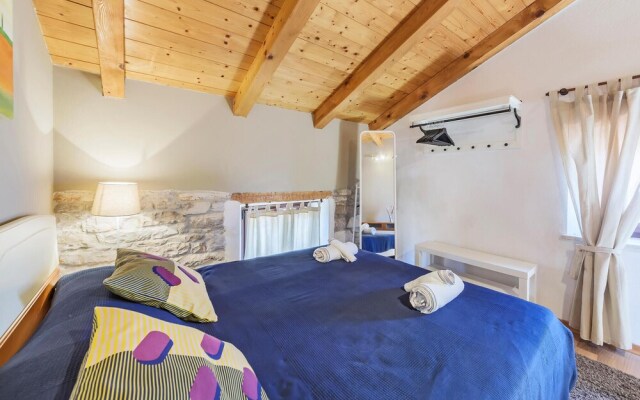 Nice Home in Novigrad With Wifi and 1 Bedrooms
