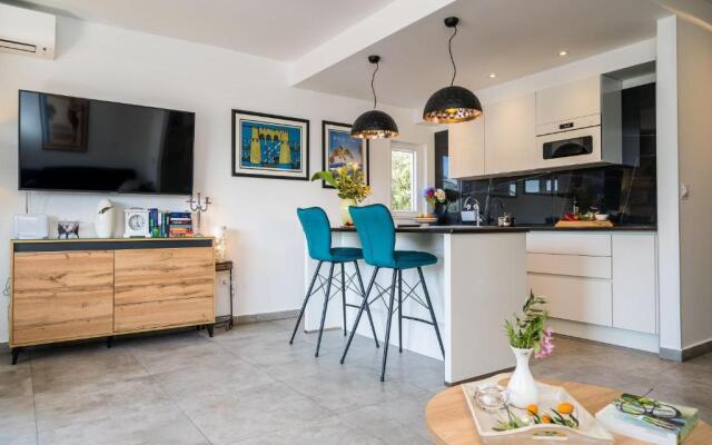 Apartments Swallow's Nest