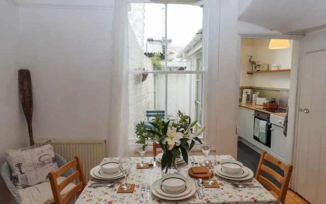 Shipwrights Cottage