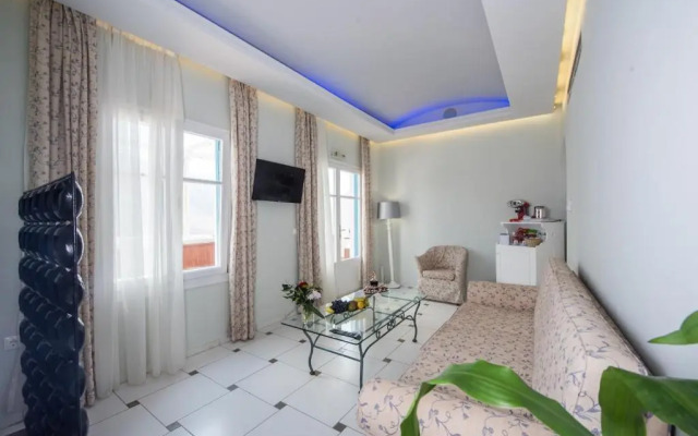 Aegialis Hotel & Spa