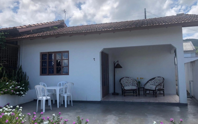 Casinha de Praia na Fazenda da Armação