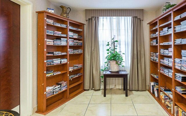 MainStay Suites Texas Medical Center/Reliant Park