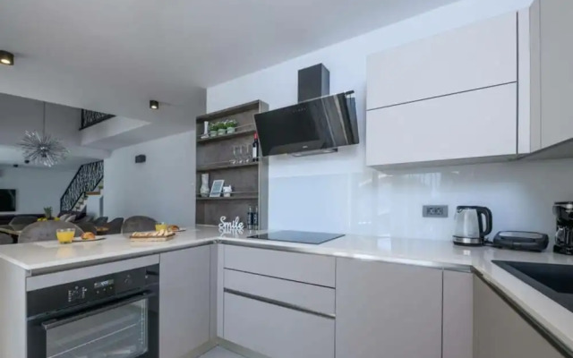 Grande Comfortable Holiday Residence