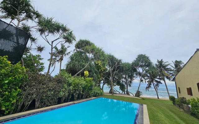 South Point Villa - Whole Villa (Sleeps 6)
