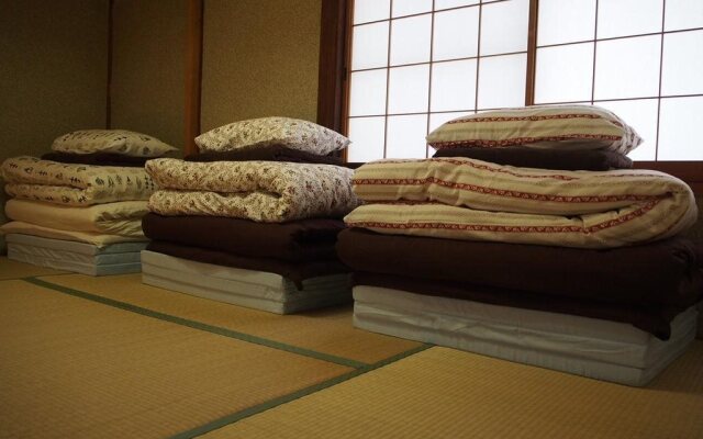 GUEST HOUSE TEN-ROKU - Hostel, Caters to Women