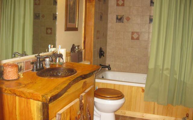 Buffalo Creek Bed & Breakfast
