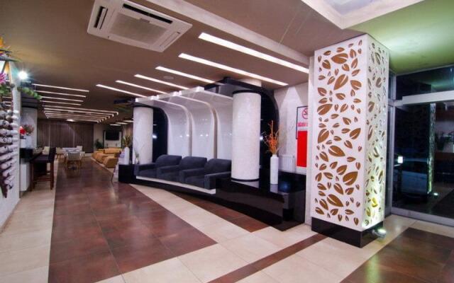 Roof Garden Hotel