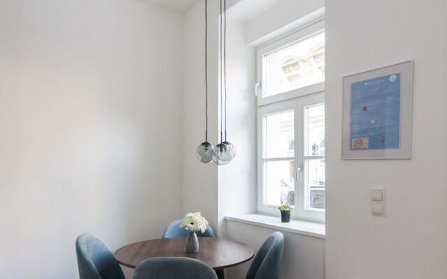 Sankt Elisabeth Superior Apartments