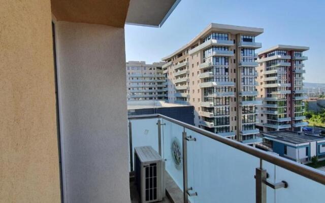 Lara 65 - Cozy & Modern Apartment @ Conest