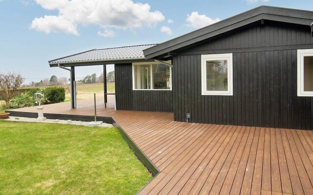 6 Person Holiday Home in Olsted