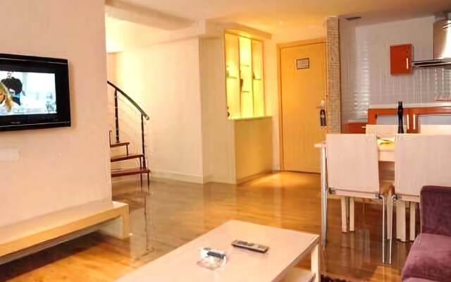 Parliz Commer Hotel