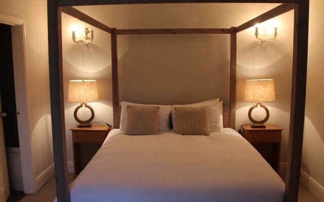 The White Horse Inn