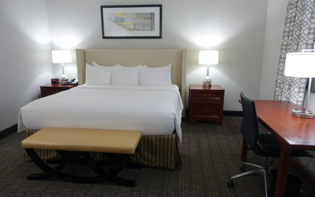 State Plaza Hotel