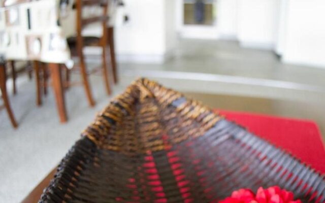 Mystery Bay Cottages