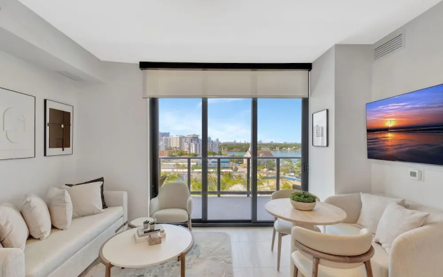 Luxury Condos Near Miami Beach