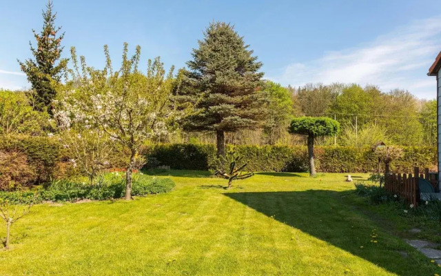 Relaxed Countryside Comfort