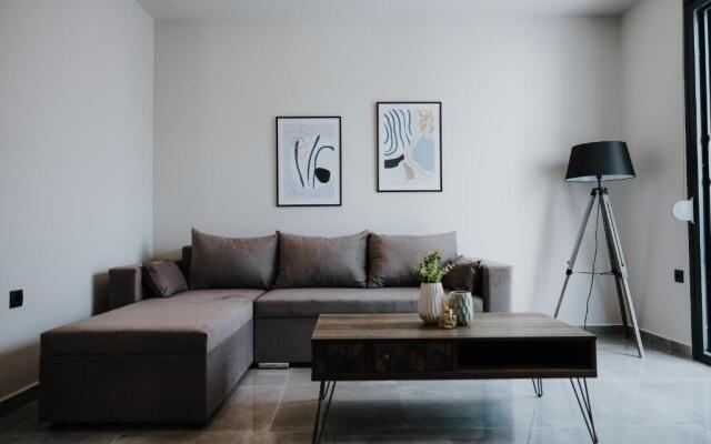 Pearl Apartel C4