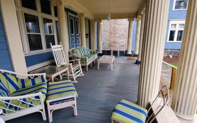 Saravilla Bed and Breakfast