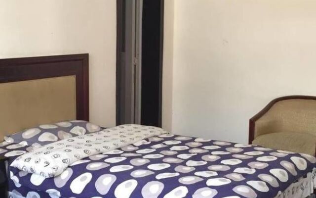 Zhangjiajie Base Youth Hostel